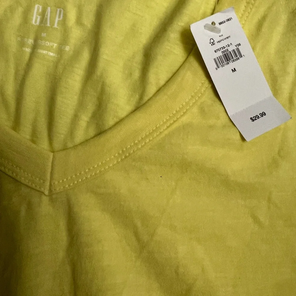 NWT GAP|Forever Soft Tee|Size Medium
